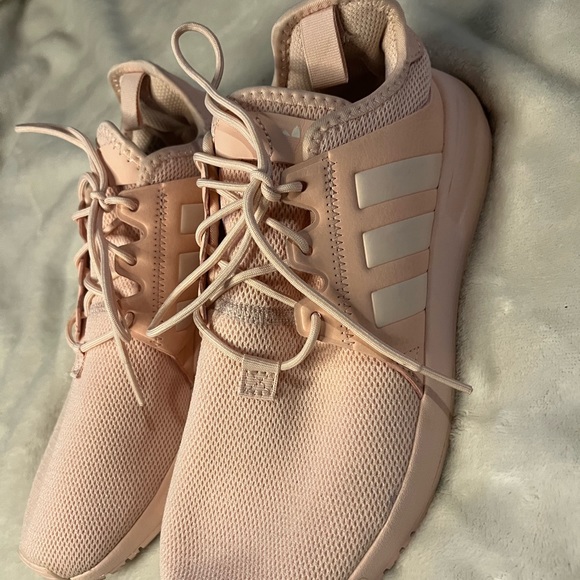 Baby Pink Adidas Tennis Shoes - Picture 4 of 5